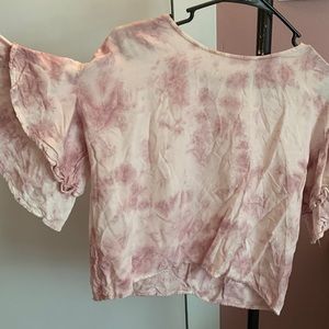 16. Tie dye top